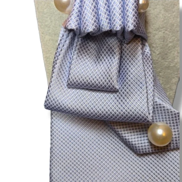 Decorative Light Blue And White Textured Fokded Cravat with Pearl Accents - Picture 7 of 8